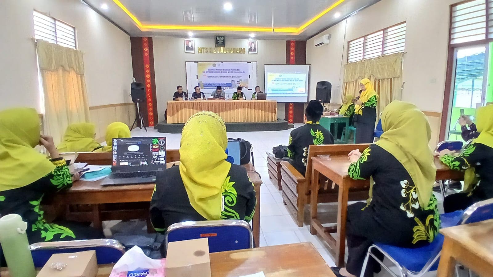 DISEMINASI PROGRAM MADRASAH PILOTING KBC DAN IMPLEMENTASI MAGIS BERBASIS WEB SSO (Single Sign-On) Pengawas Madrasah Kota Palembang